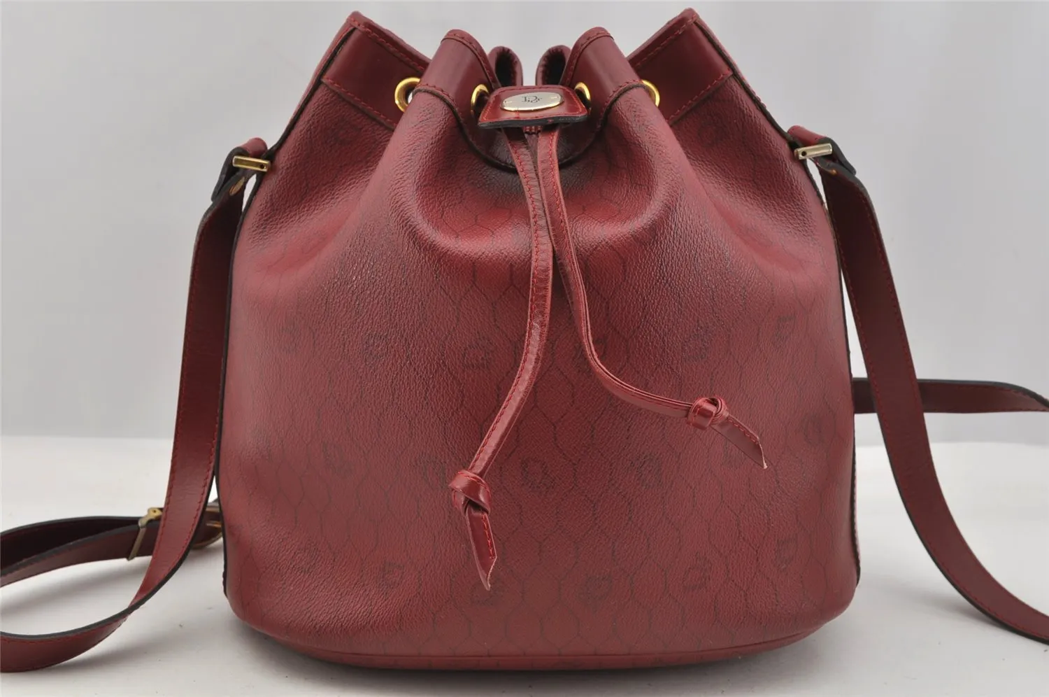 Auth Christian Dior Honeycomb Shoulder Drawstring Bag PVC Leather Bordeaux 7947I