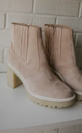 better than the rest boot - beige suede